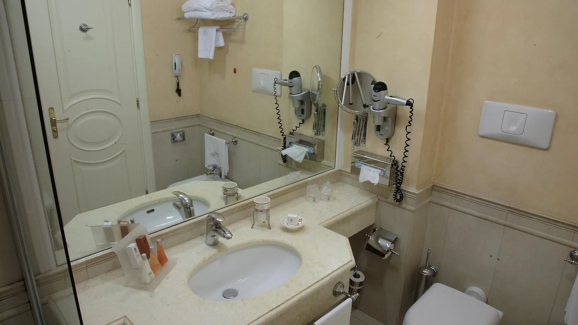 Hotel Palazzo Alabardieri Nápoles