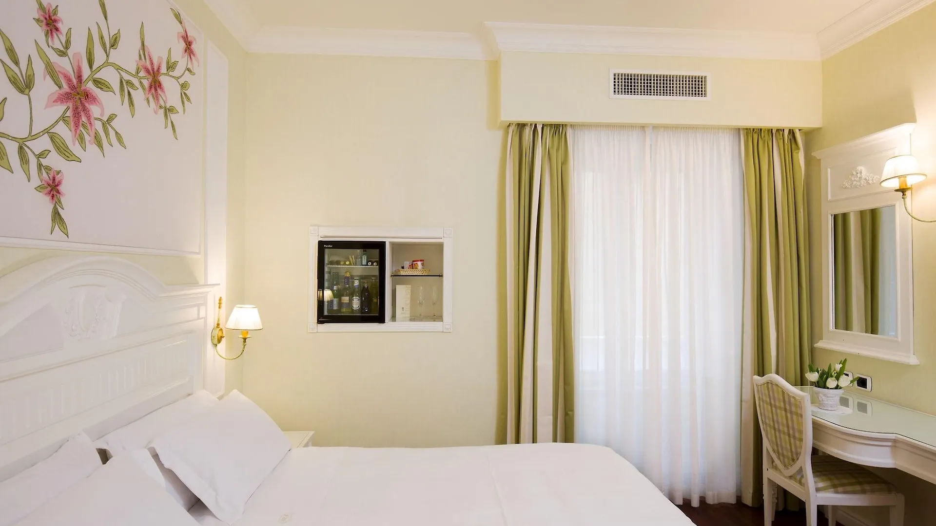 Hotel Palazzo Alabardieri Nápoles