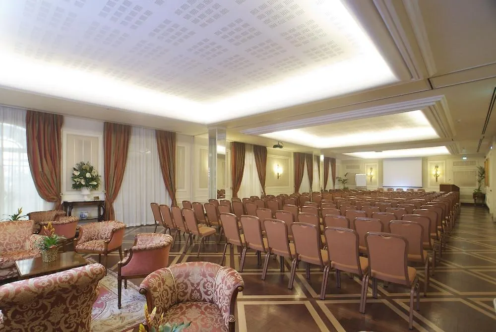 Hotel Palazzo Alabardieri Nápoles
